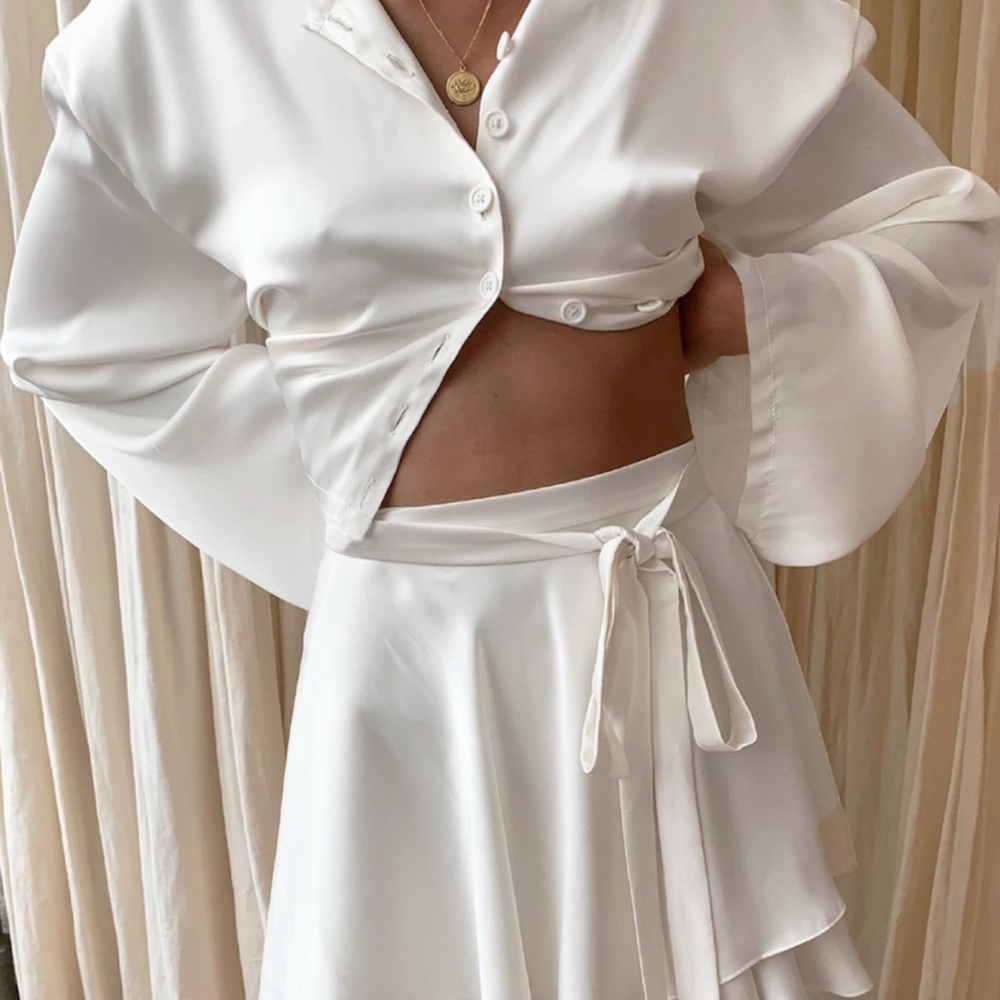 Elegant White Wrap Skirt